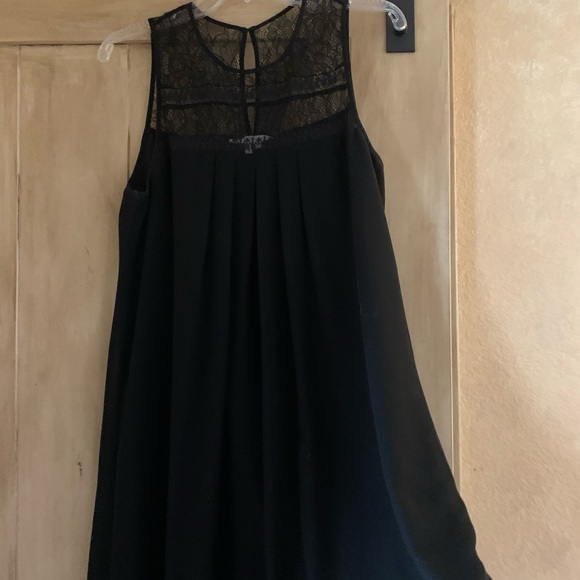 BCBG Generation Dress - Picture 2 of 4